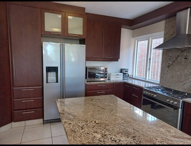 5 BEDROOM HOUSE TO LET IN MORNINGSIDE
